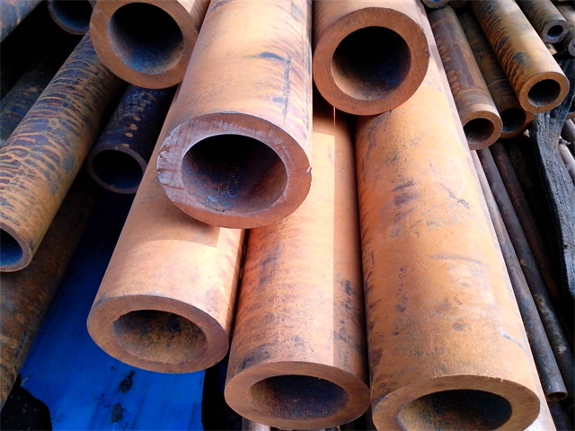 福贡20G厚壁无缝钢管